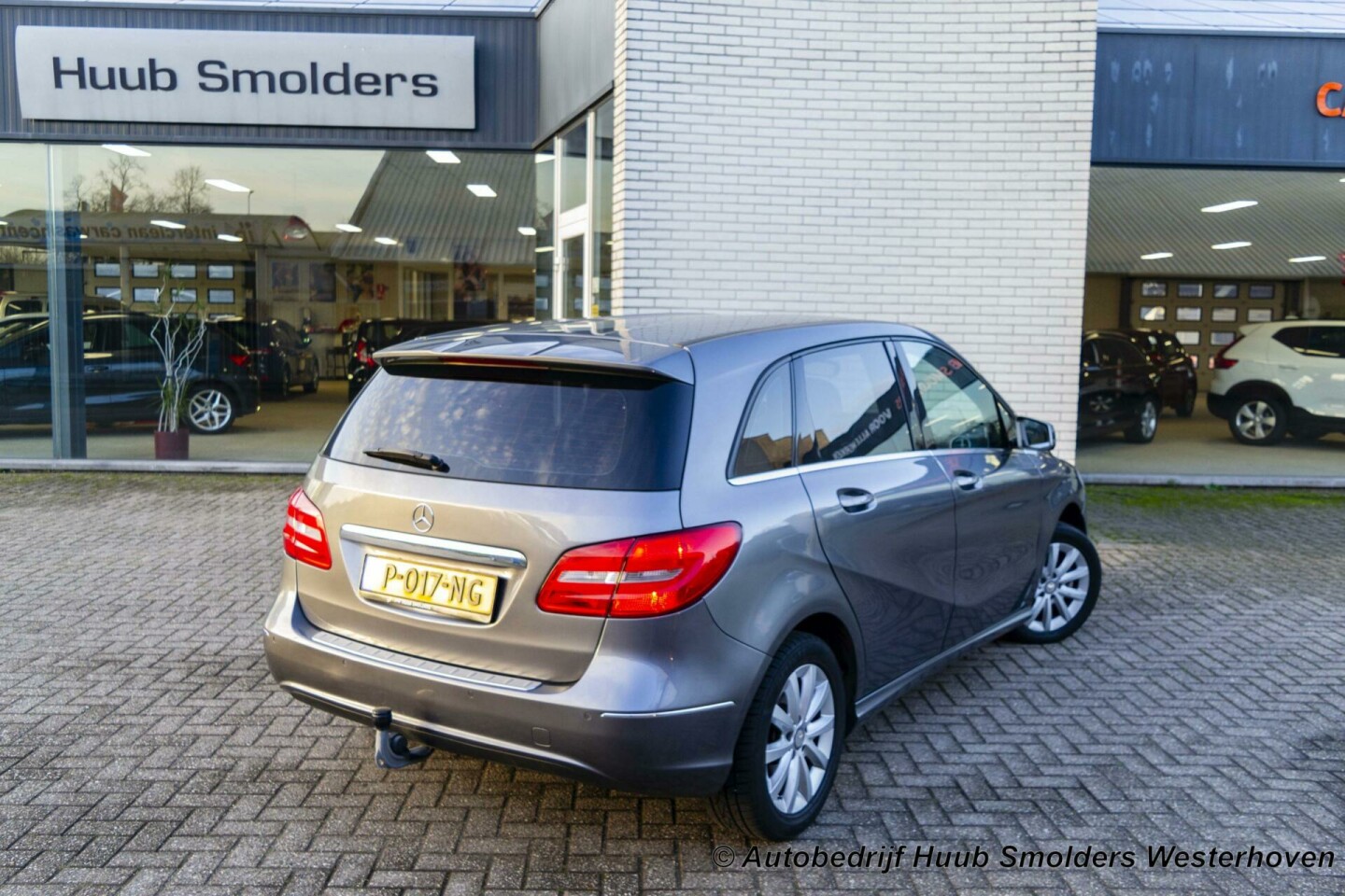 Mercedes-Benz-B-Klasse-1
